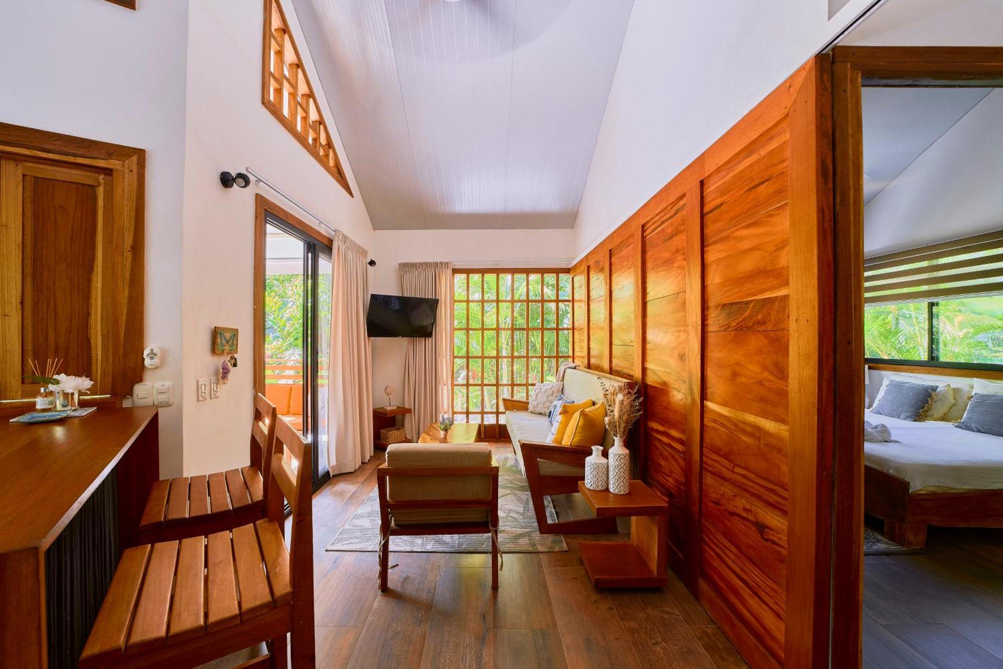 Dragonfly Beachfront Villas-Adult Only Punta Uva Exterior photo